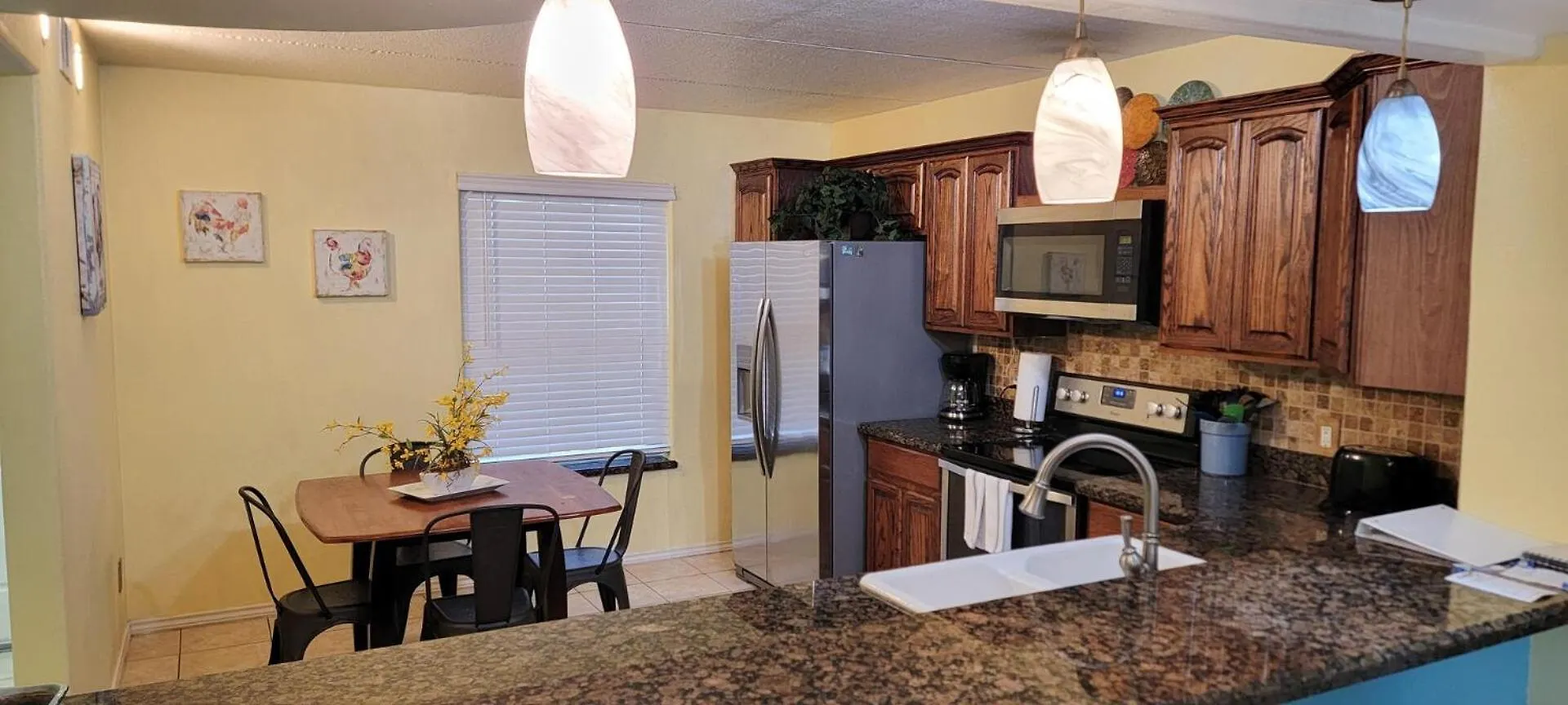 Apartment Spotless Updated With Pool - Habitat Unit 7