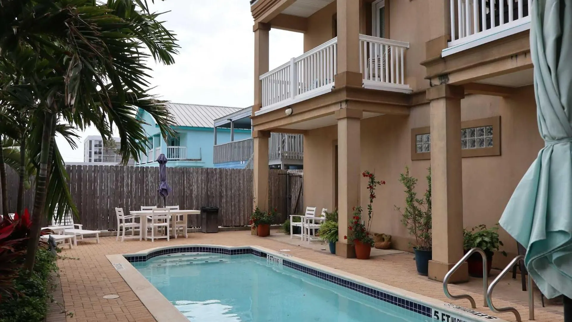 Lantana Landing 1