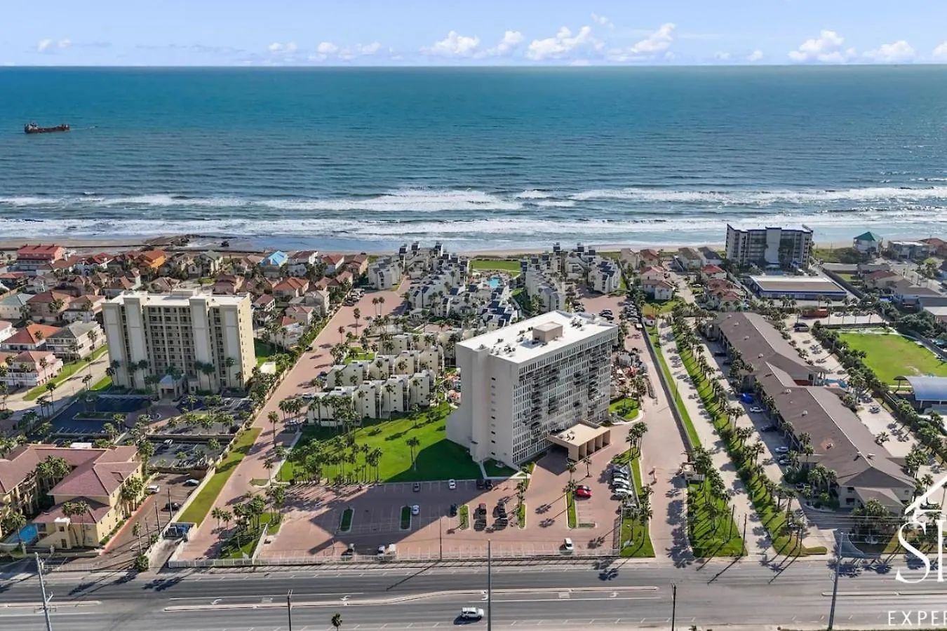 Ground Floor Gem Bahia Mar *