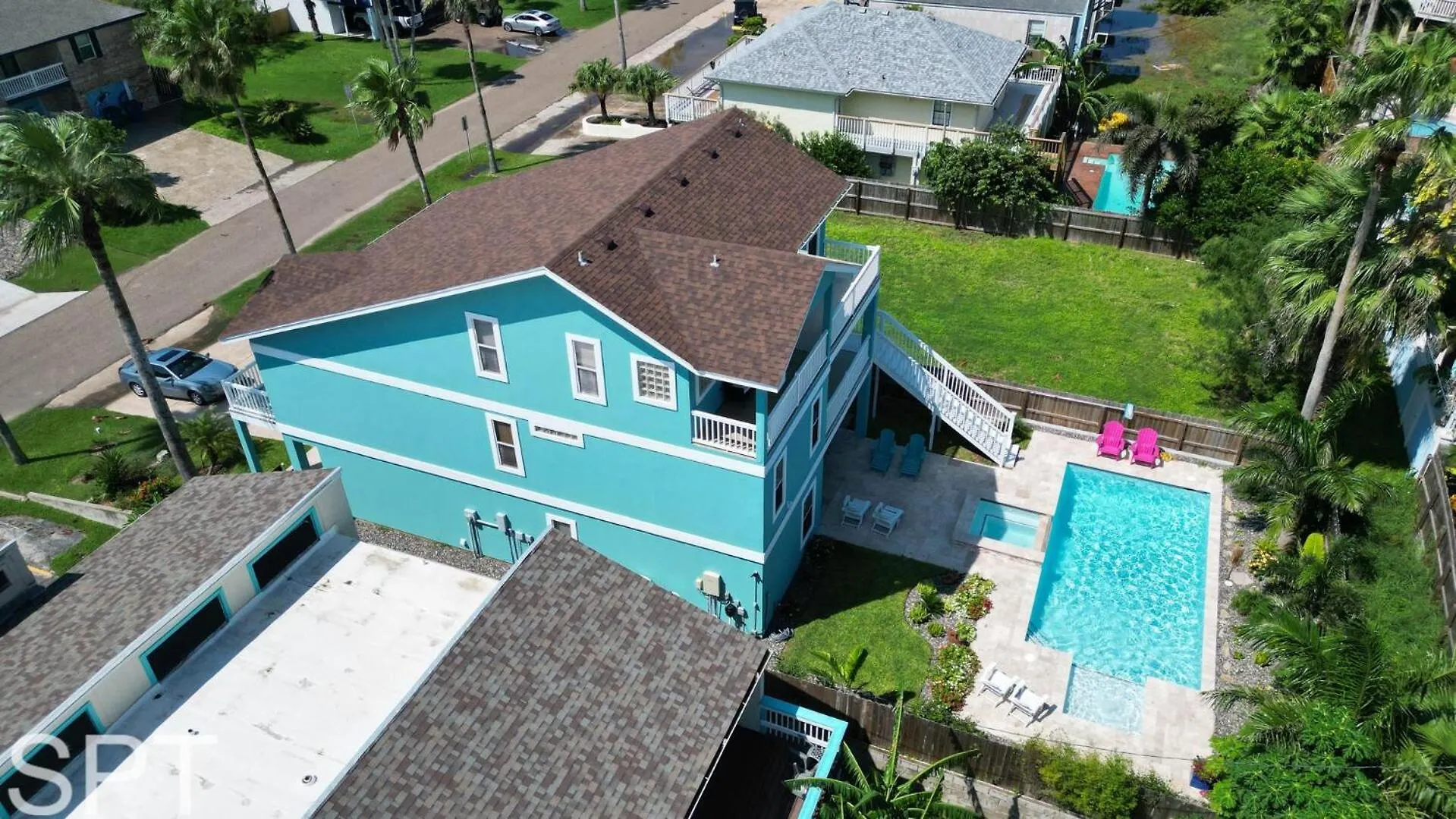 Tranquil Turquoise Retreat Holiday home *
