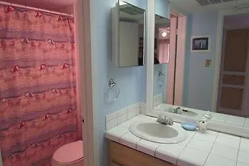 The Tiki- Front Complex! Unit 106 South Padre Island