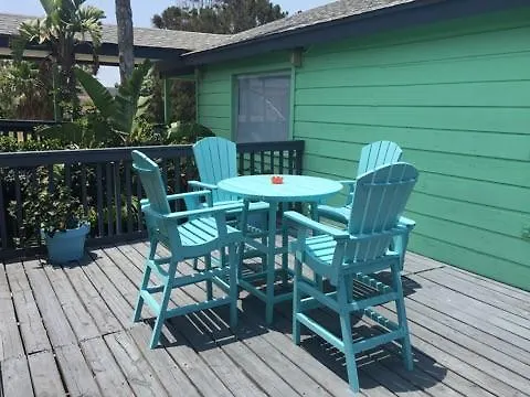Upper Deck And Bar - Adults Only Отель 3*