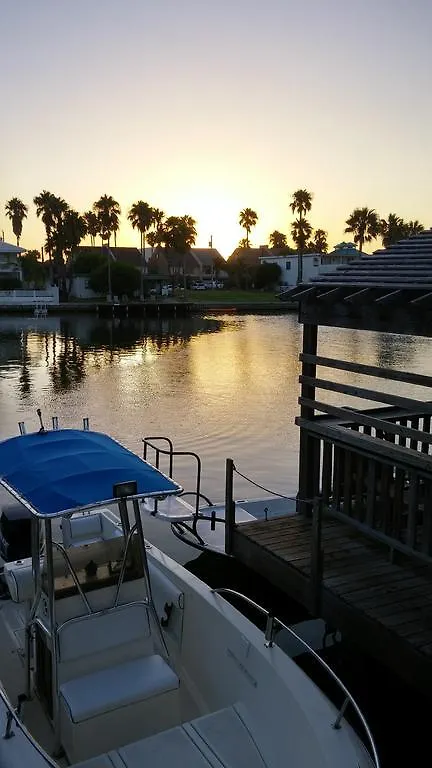Casa Bella And 2*
