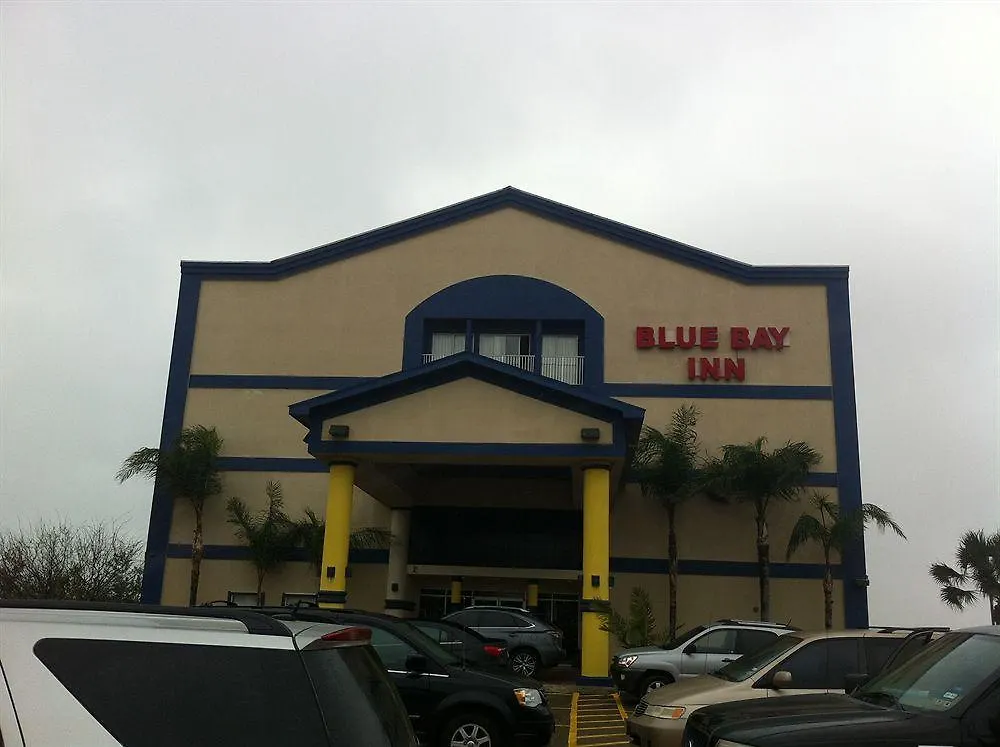 Hotel Blue Bay And 2*