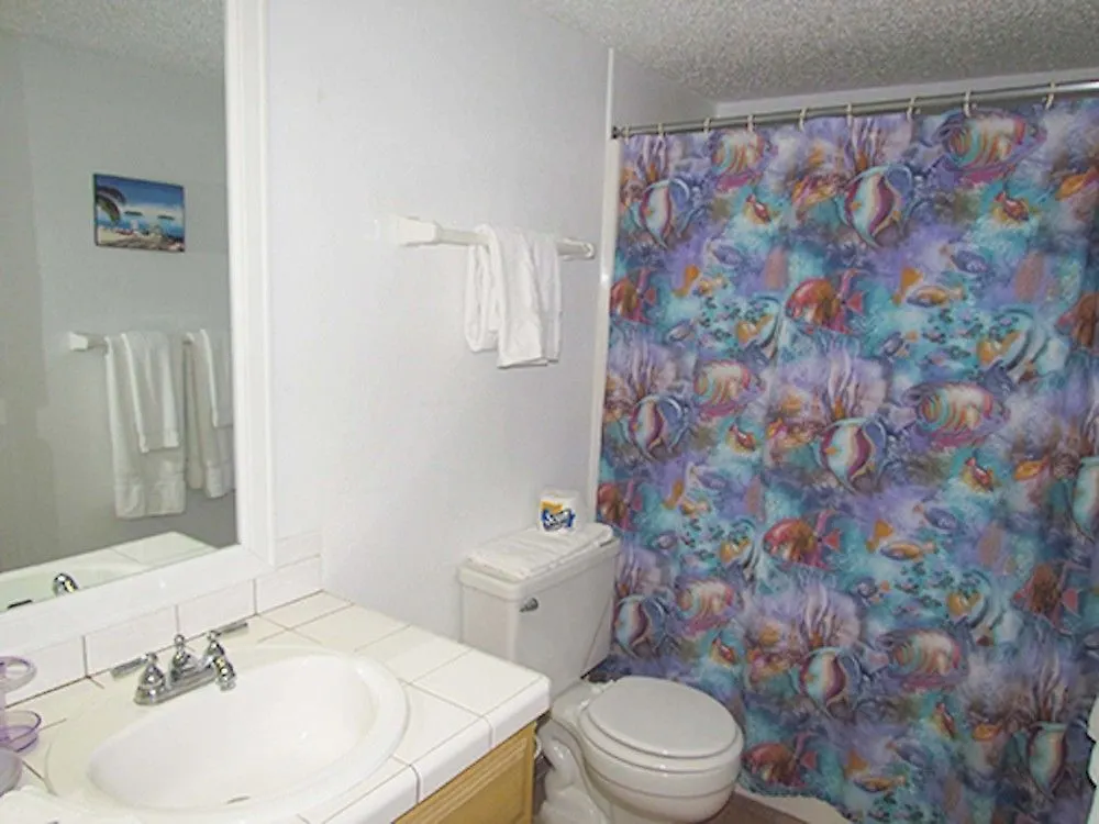The Tiki- Front Complex! Unit 106 Apartahotel South Padre Island