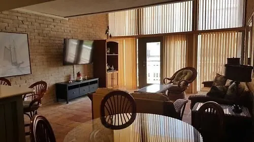 Gulf 3 Bedroom By Fountain Vista מלון