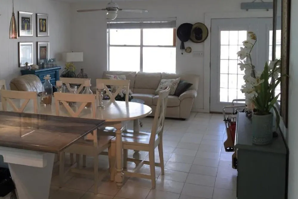 Gulf 4 Bedroom House By Fountain Vista *