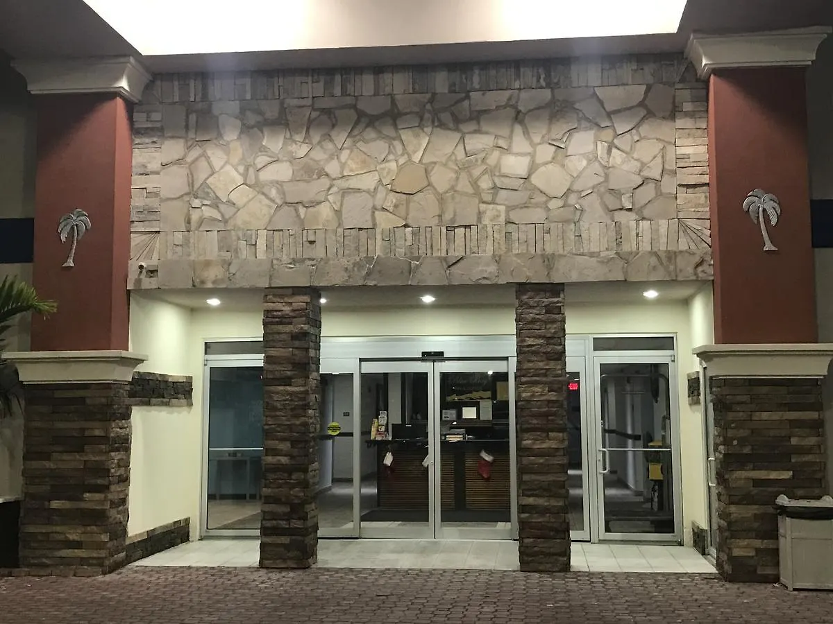 Hotel Blue Bay And