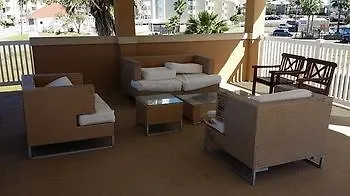 La Isla Condominiums