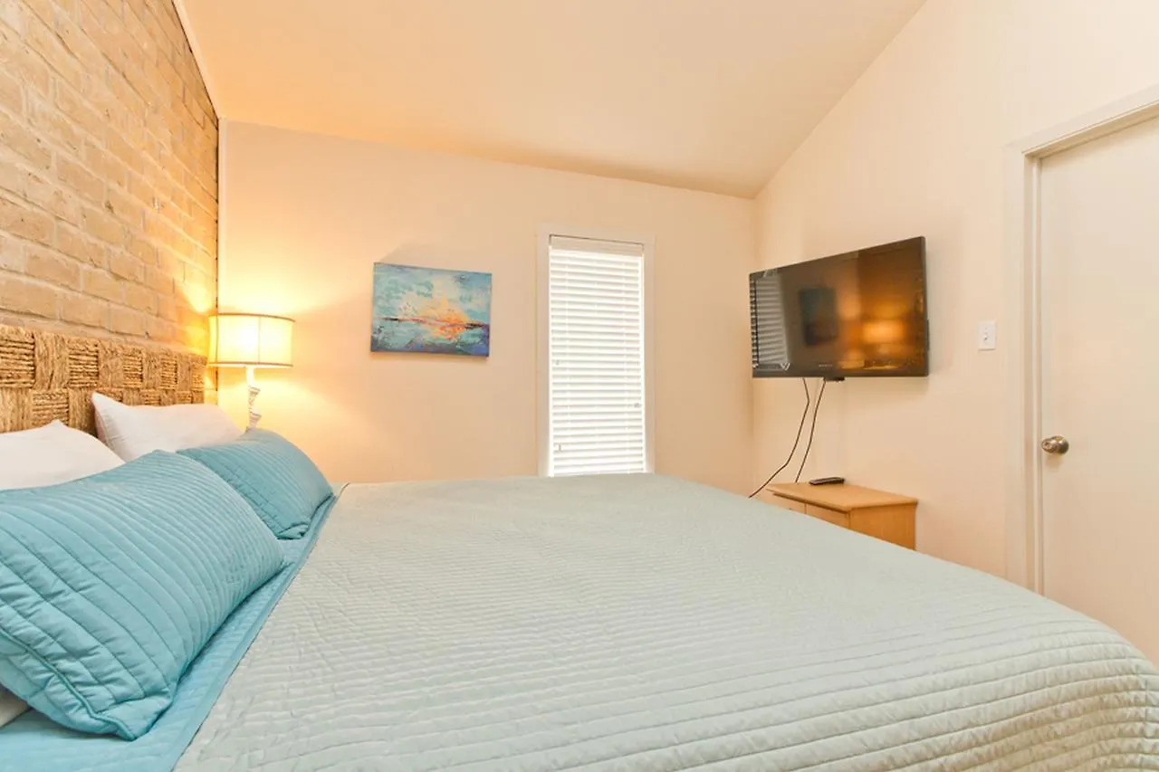 Apartahotel Ocean View South Padre Island