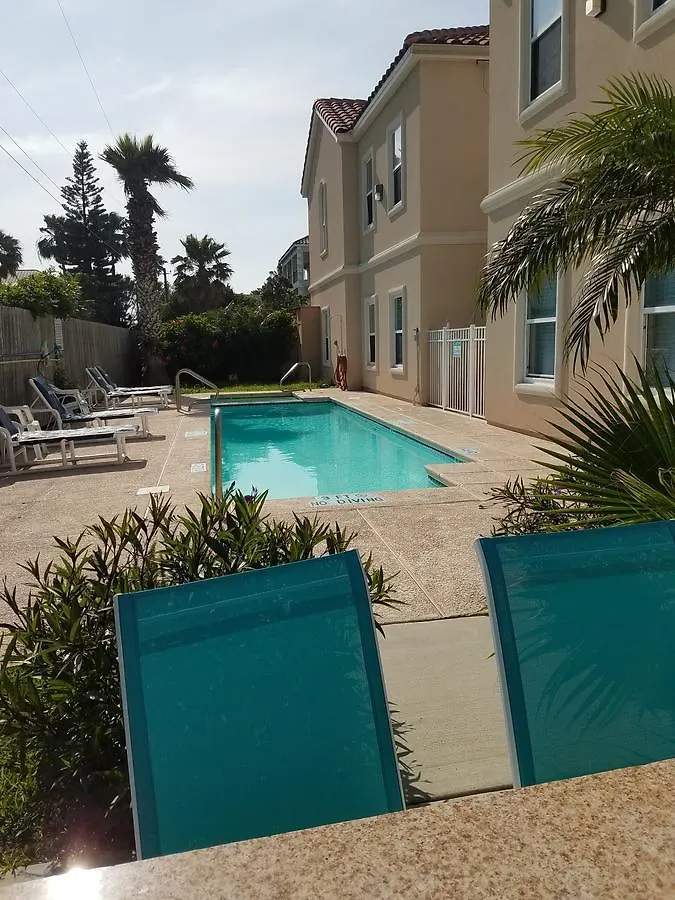 Paradise Bay Aparthotel
