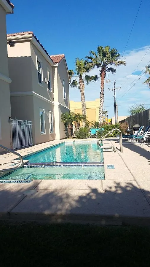Paradise Bay Aparthotel