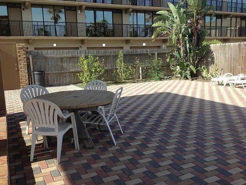Vista Del Mar 204