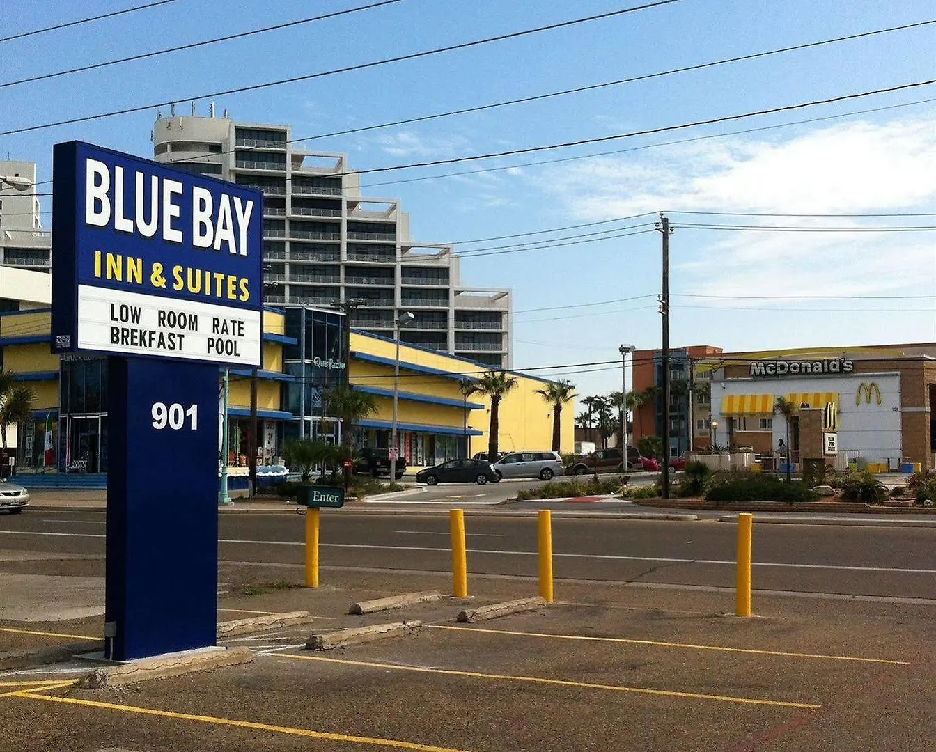 Hotel Blue Bay And 2*
