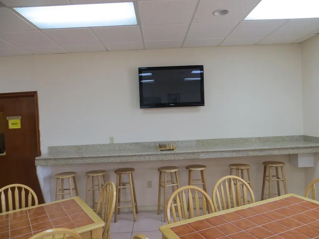 南帕诸岛速8酒店 2* 南帕诸岛