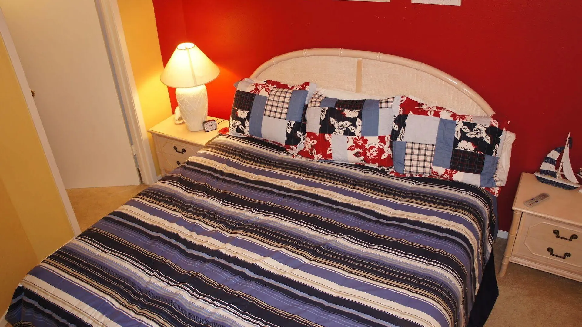 Hotel Sunchase Beachfront 4*