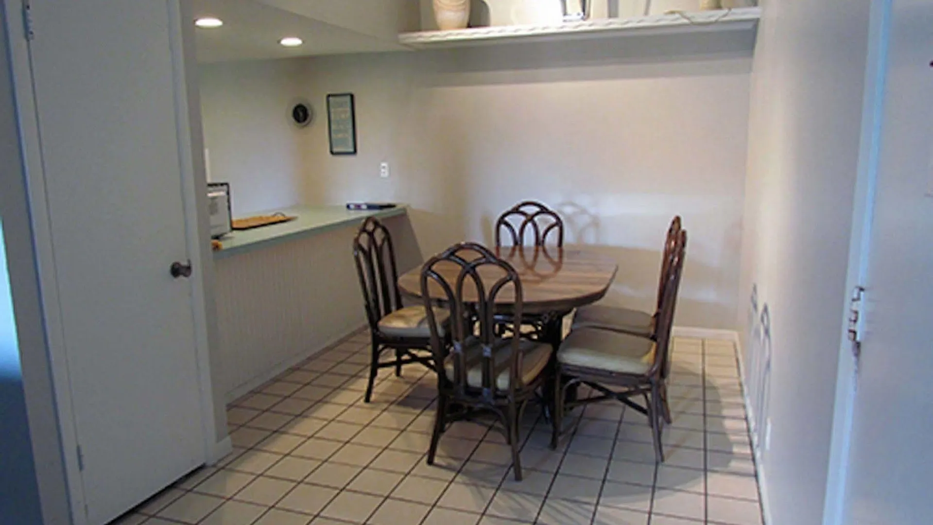 The Tiki- Front Complex! Unit 106 Apartahotel South Padre Island