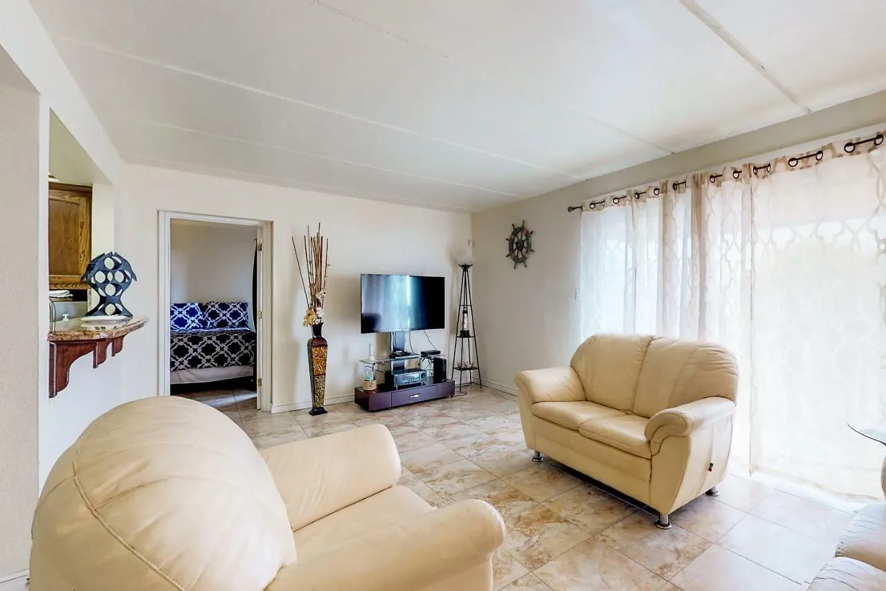 Holiday home Marlin Arms *