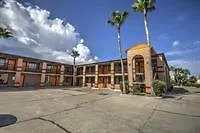 Hotel Knights 2*