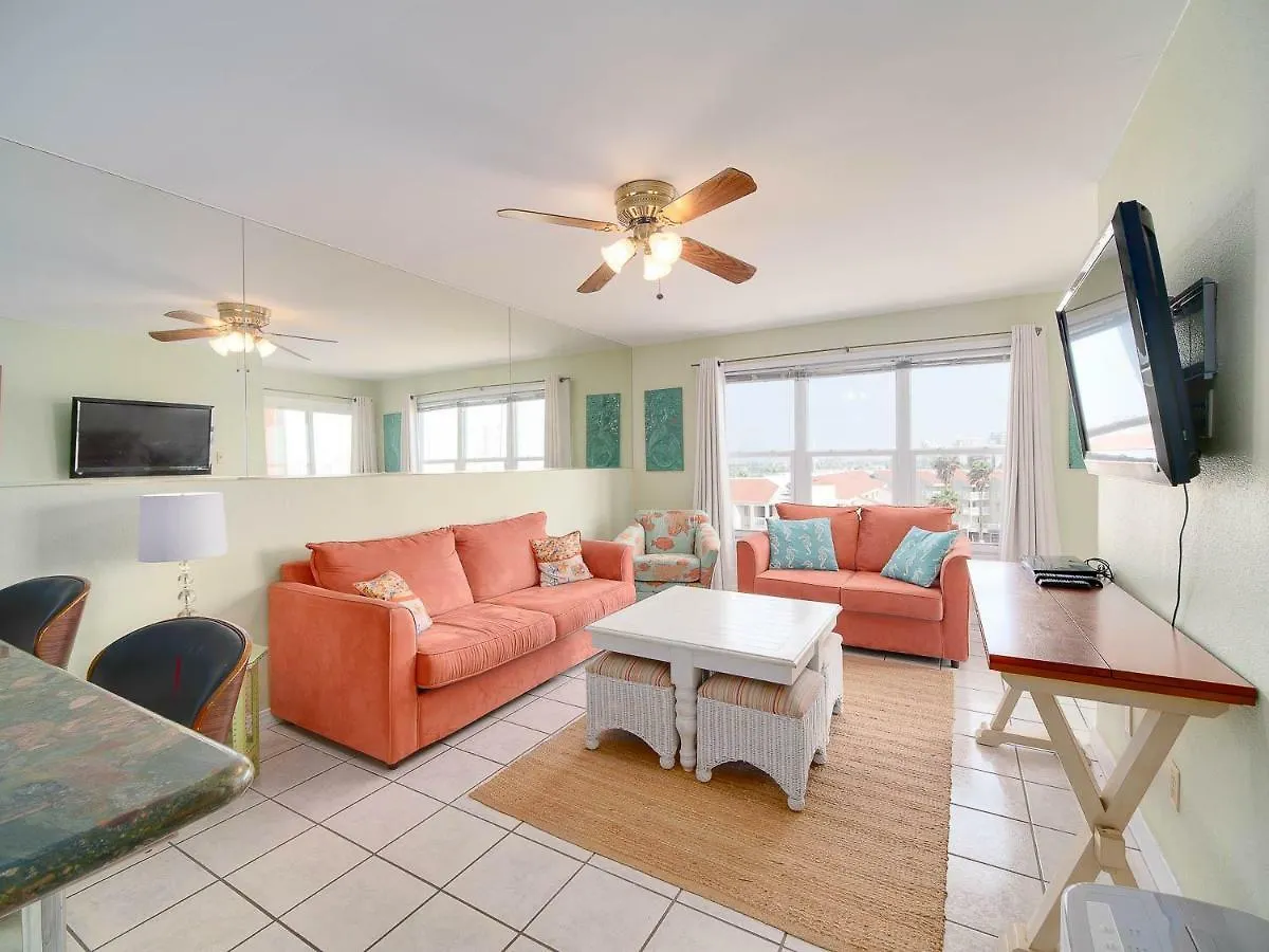 Apartment Relaxing Condo, Great Location, 3 Minute Walk To The South Padre Island