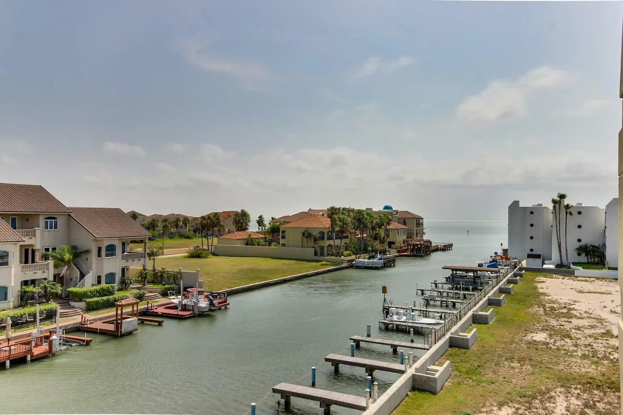 Marina Retreat