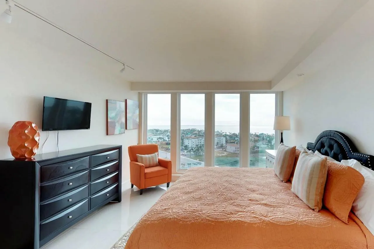 Solare Tower 1108 Holiday home