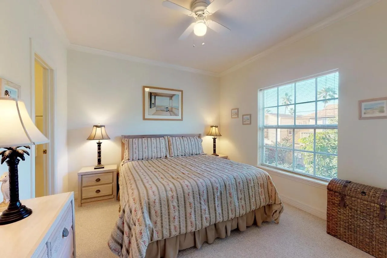 Sea Dancer 10 Holiday home *