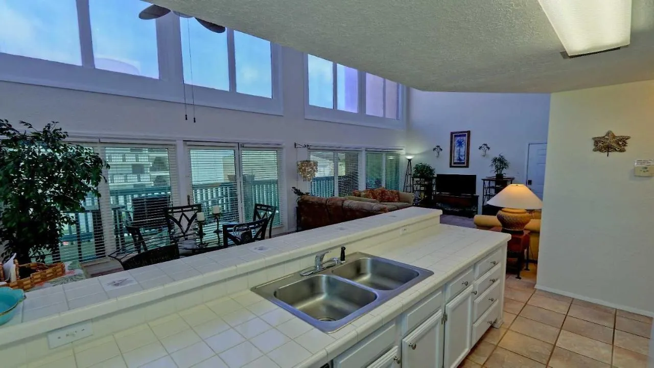 Apartment Morningbreeze 1302 *