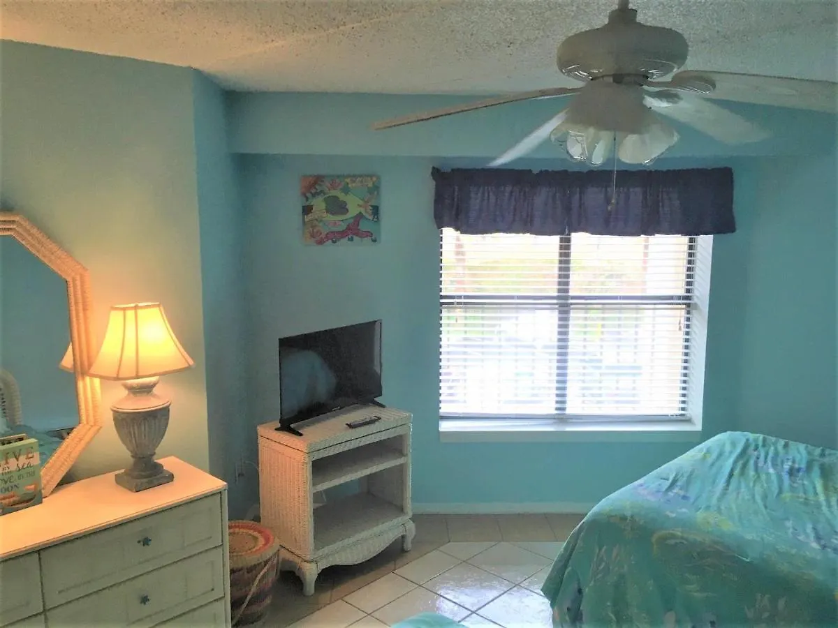 Beachside 2 Bedroom Sleeps 9 South Padre Island