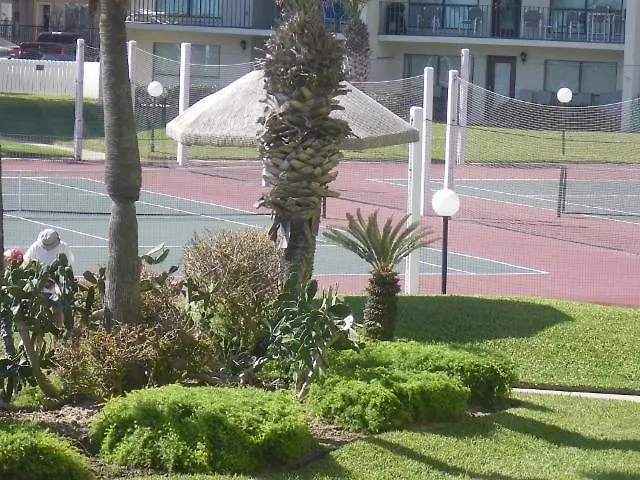 Beachside 2 Bedroom Sleeps 9 * South Padre Island