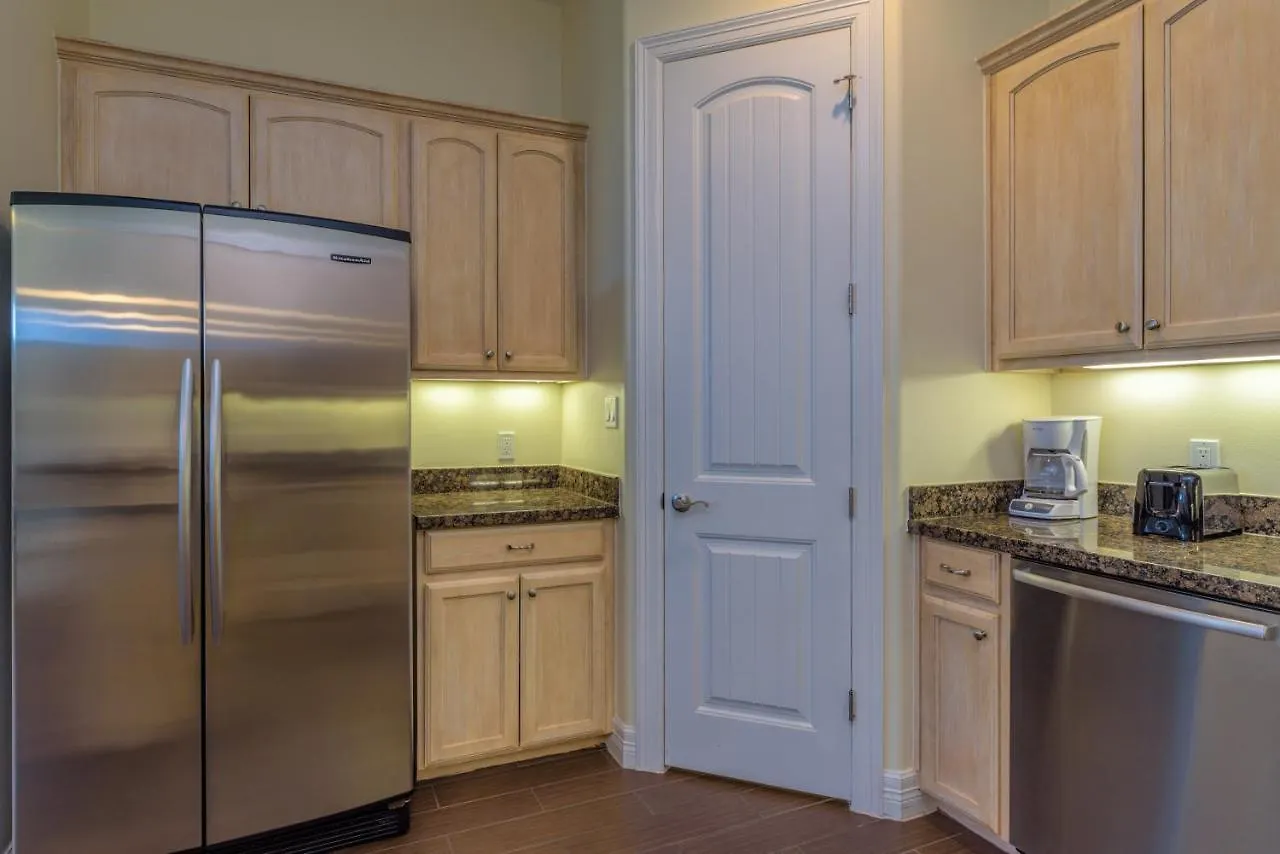 Apartment Capricorn - 2 Bedroom Short Walk To The Beach South Padre Island
