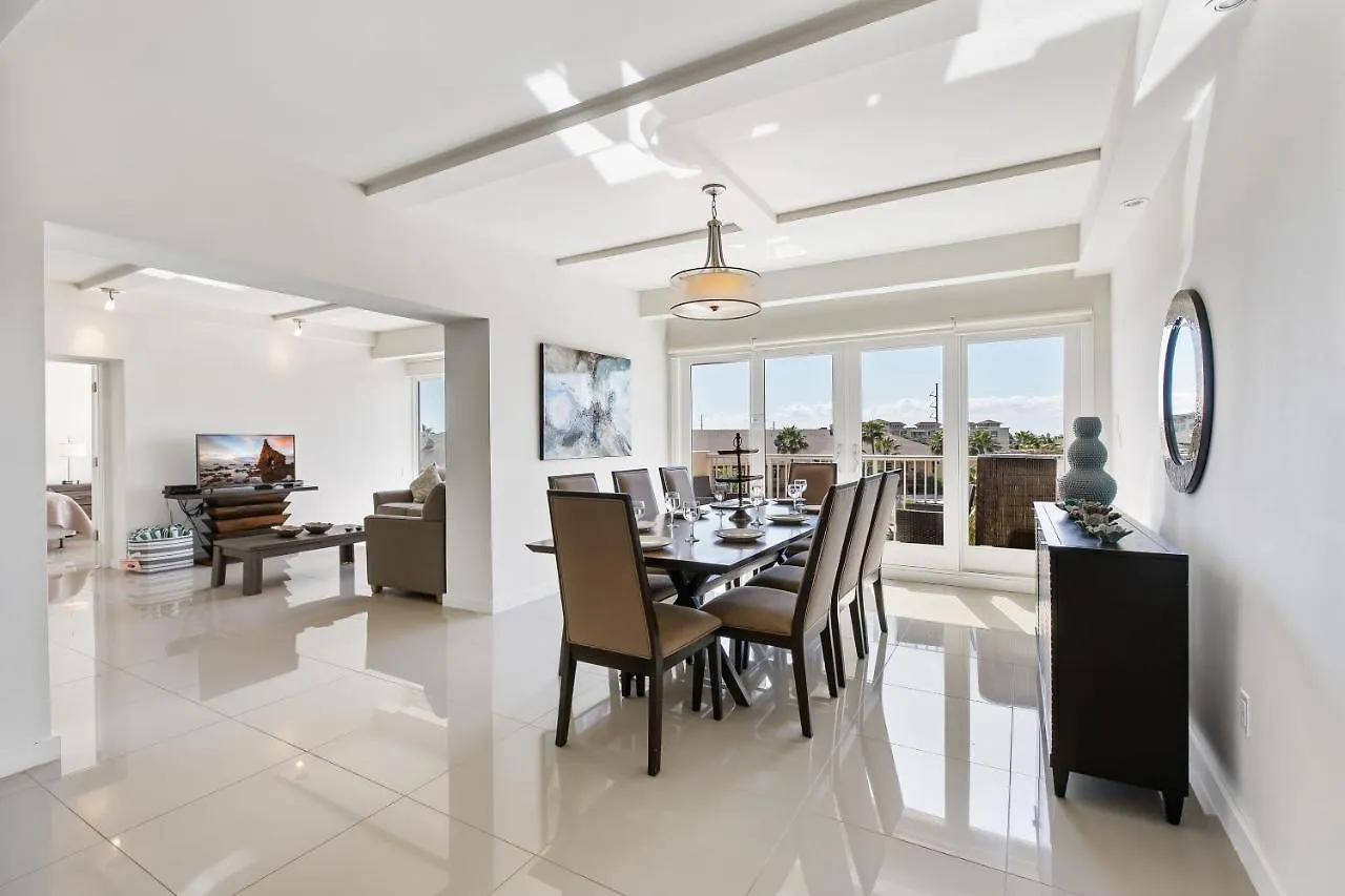 Holiday home Perfect Condo, For Everyone! Beachfront *