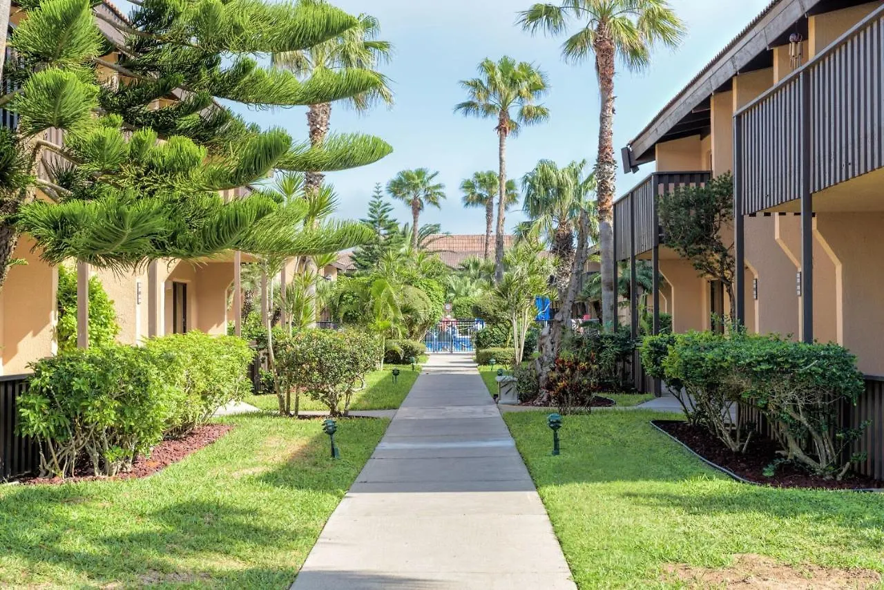 Tiki 133 - Just Steps From The South Padre Island