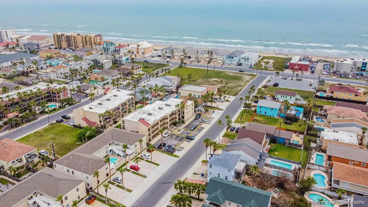 Modern Island With Pool Steps To The Beach! South Padre Island