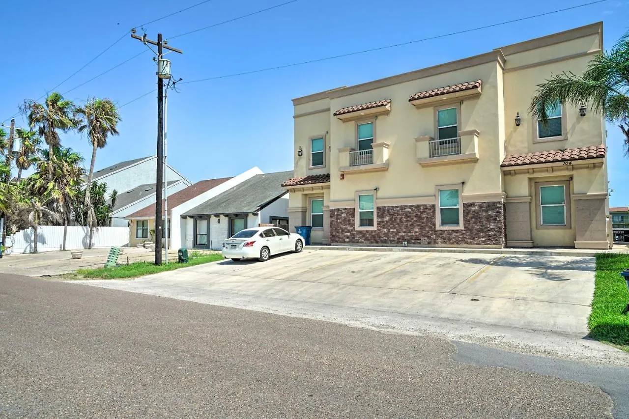Appartement Updated Fiesta Isles With Bay Views And Pool!