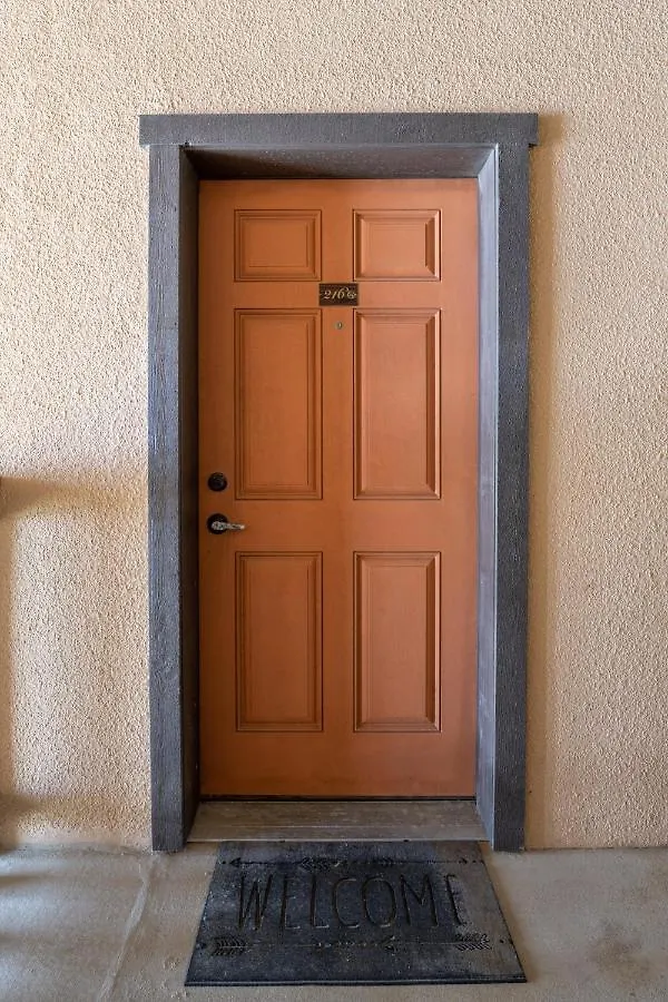 Aparthotel Tiki 216 *