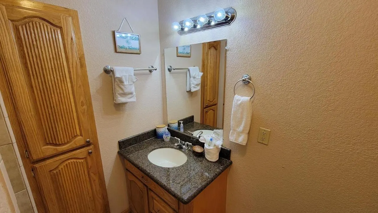아파트 Cozy 2 Bedroom With Big Pool - Campeche Triplex Unit C