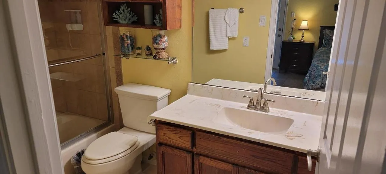 Appartement Spotless Updated With Pool - Habitat Unit 7 *