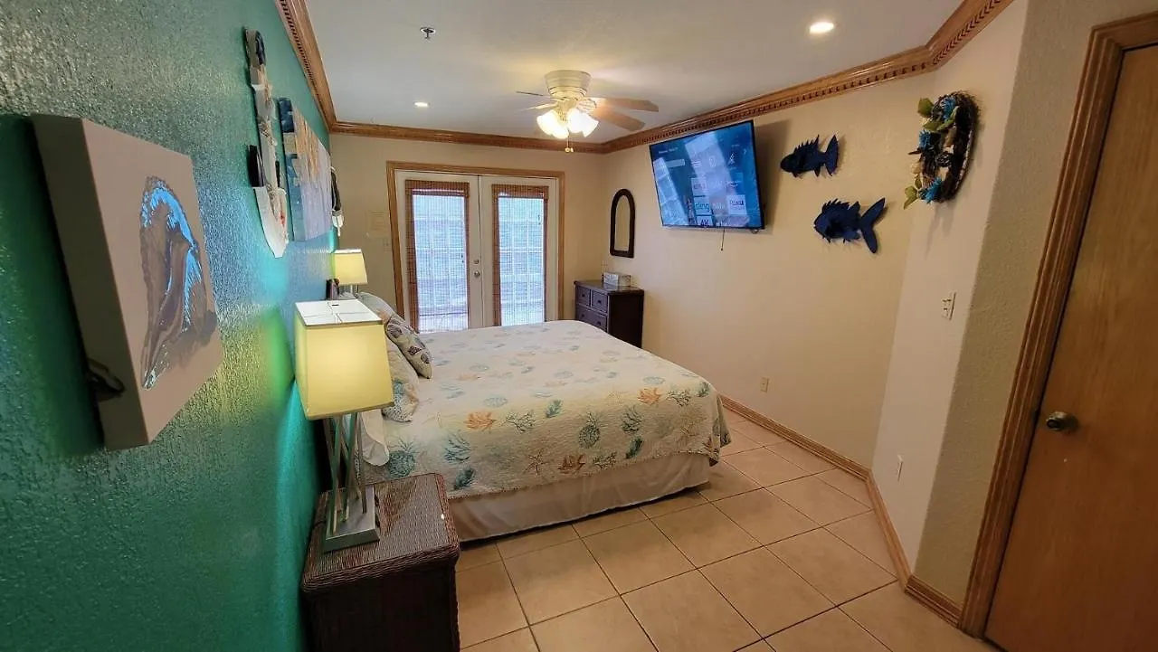 아파트 Cozy 2 Bedroom With Big Pool - Campeche Triplex Unit C 사우스 파드레 아일랜드