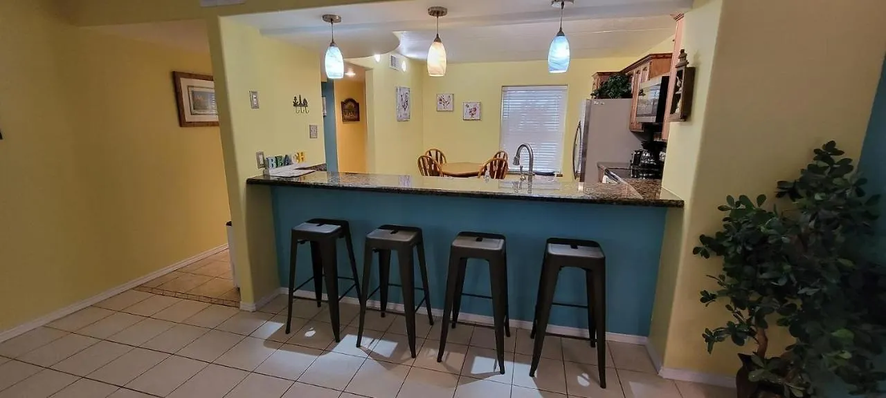 Appartement Spotless Updated With Pool - Habitat Unit 7 *