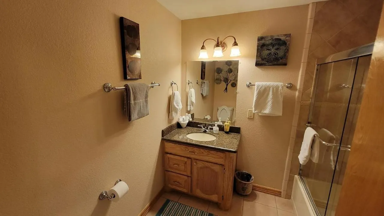 Cozy 2 Bedroom With Big Pool - Campeche Triplex Unit C 아파트