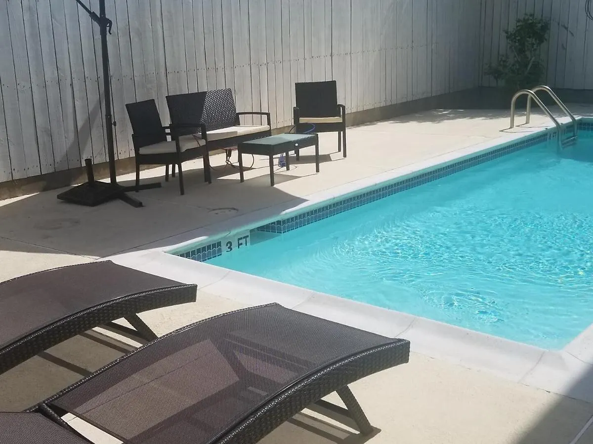 Ground Floor With Pool Unit A - Island Morning Sun 1 Apartment *
