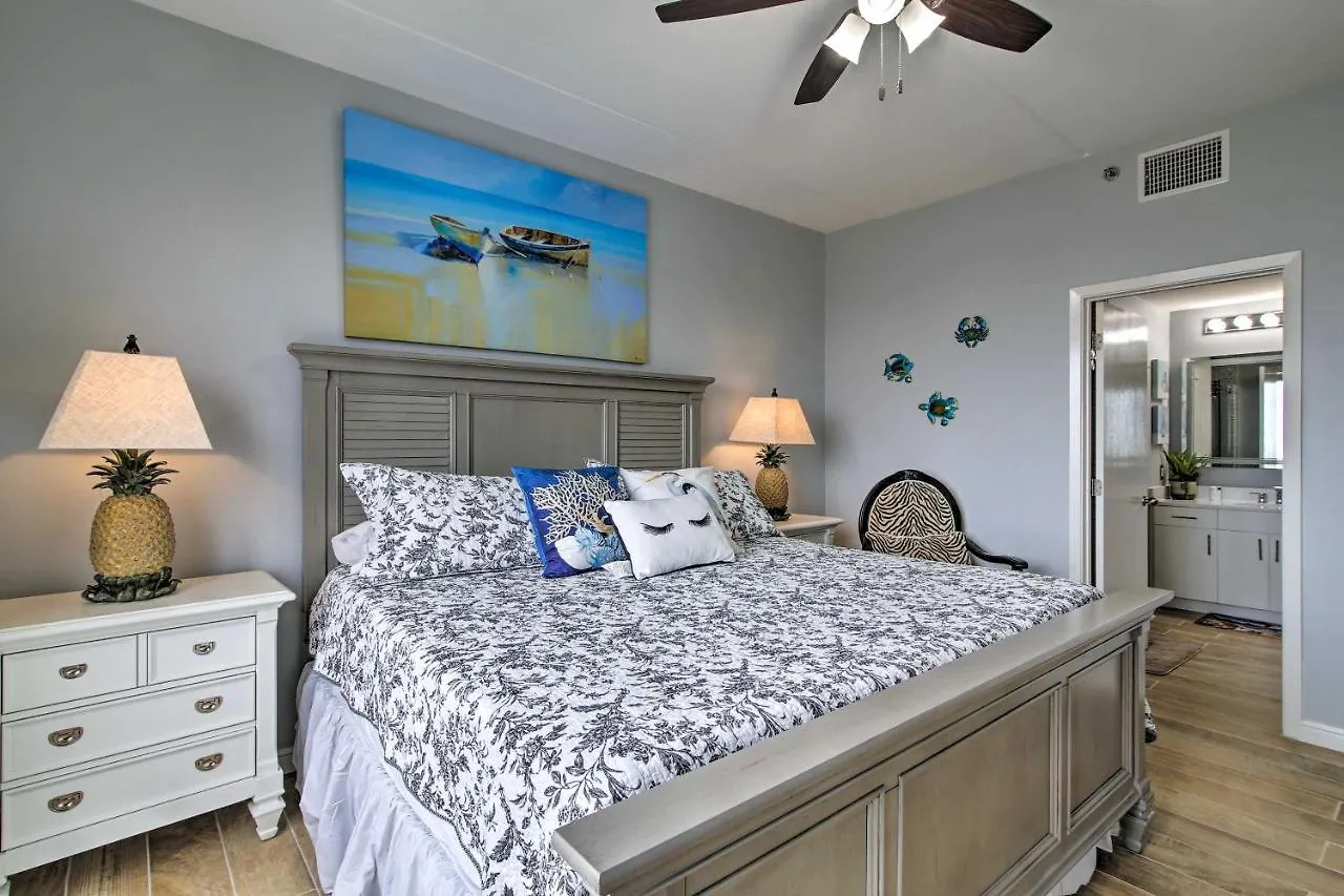 Sunny Spi With Amenities!