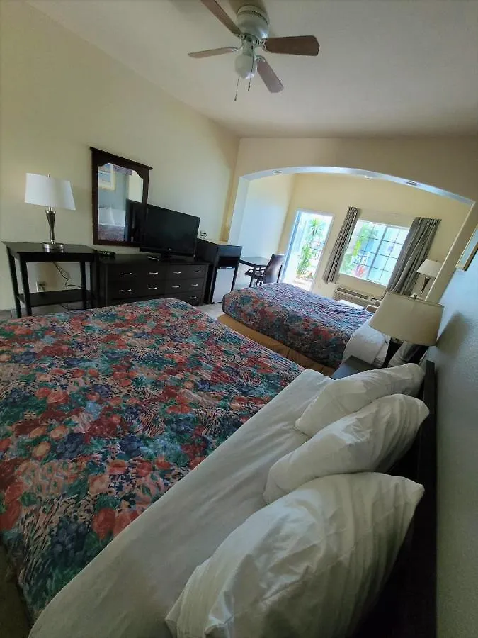 Hotel Casa Bella Hotel&suites 2*