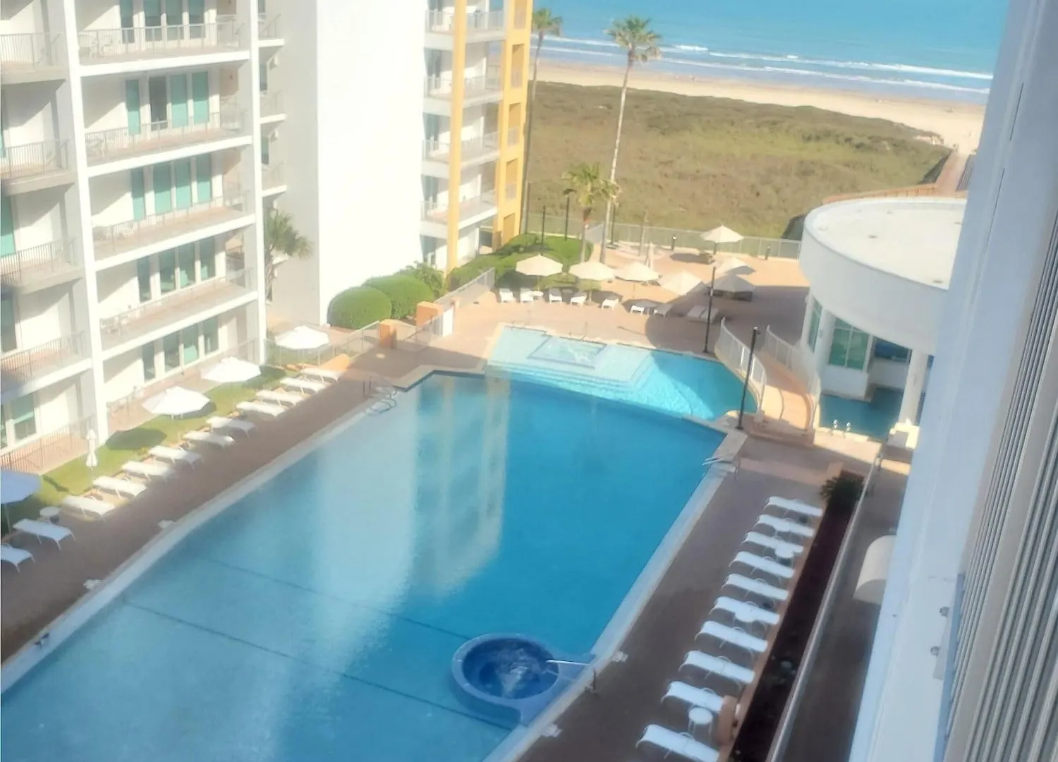 Peninsula Island & - Beachfront At Отель 4*