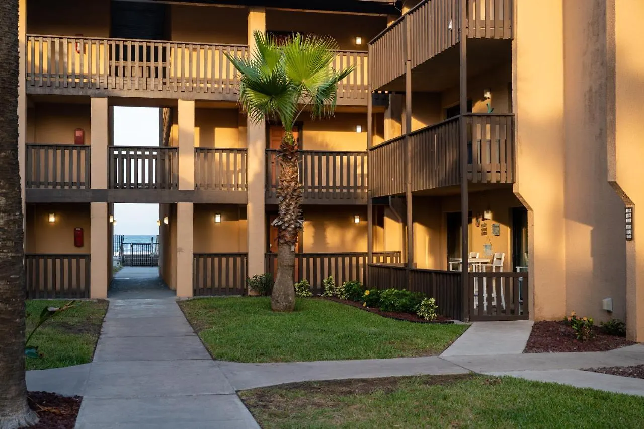 Tiki 133 - Just Steps From The *