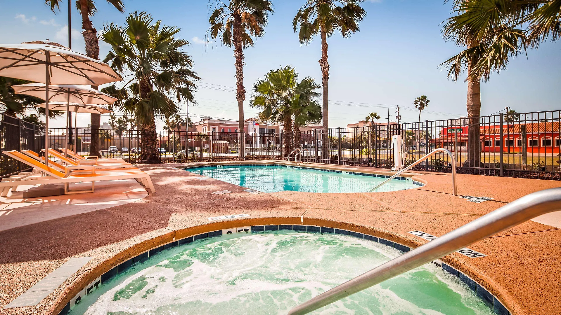 Hotel Western Beachside