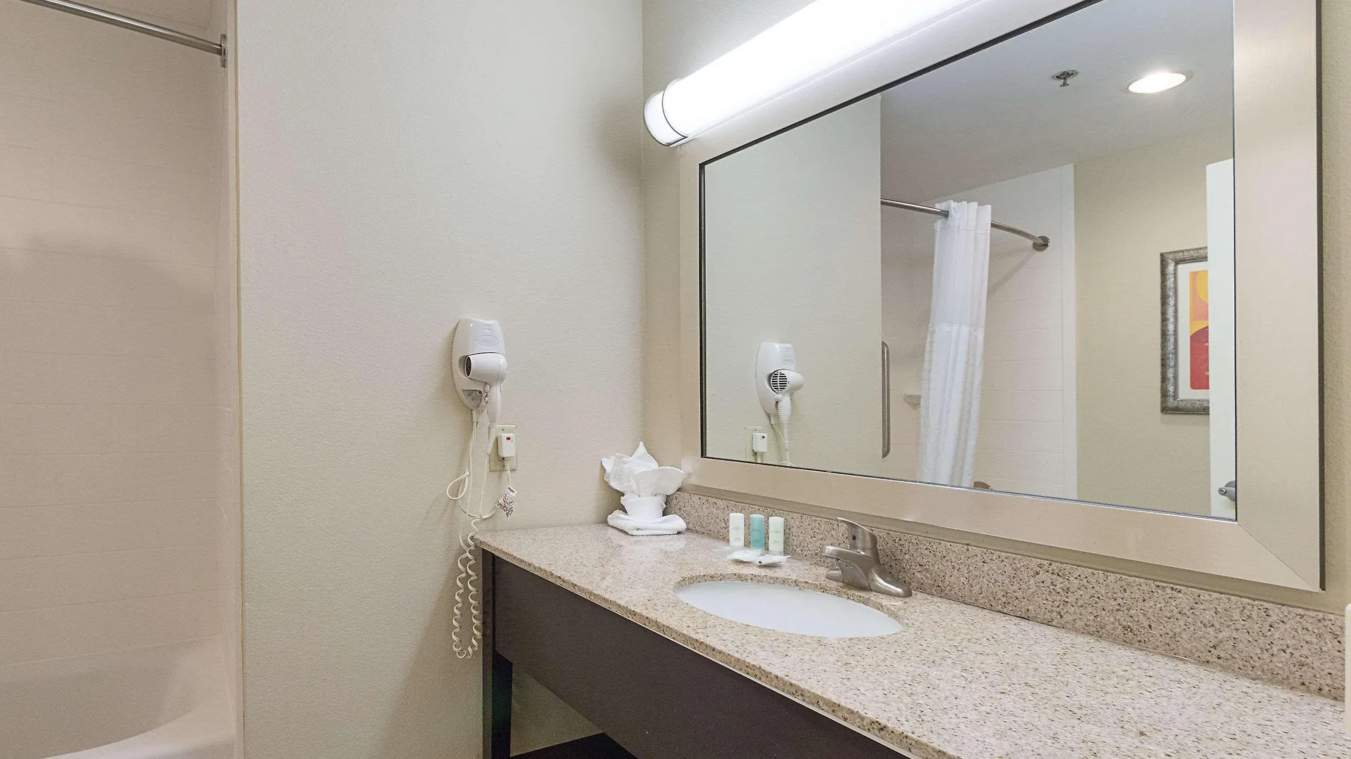 Hotel Comfort Beachside 3*