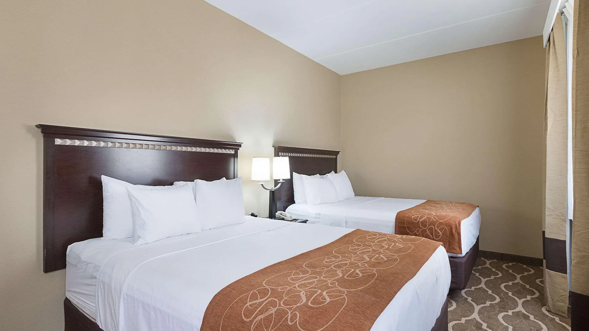 Comfort Beachside Hotel