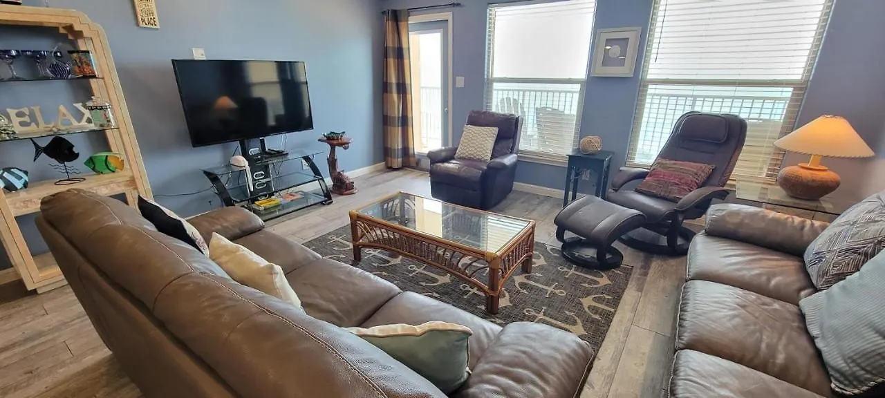 Inverness Penthouse 펜션